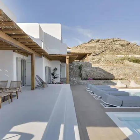 Holiday home Five Bdr House View And Pool